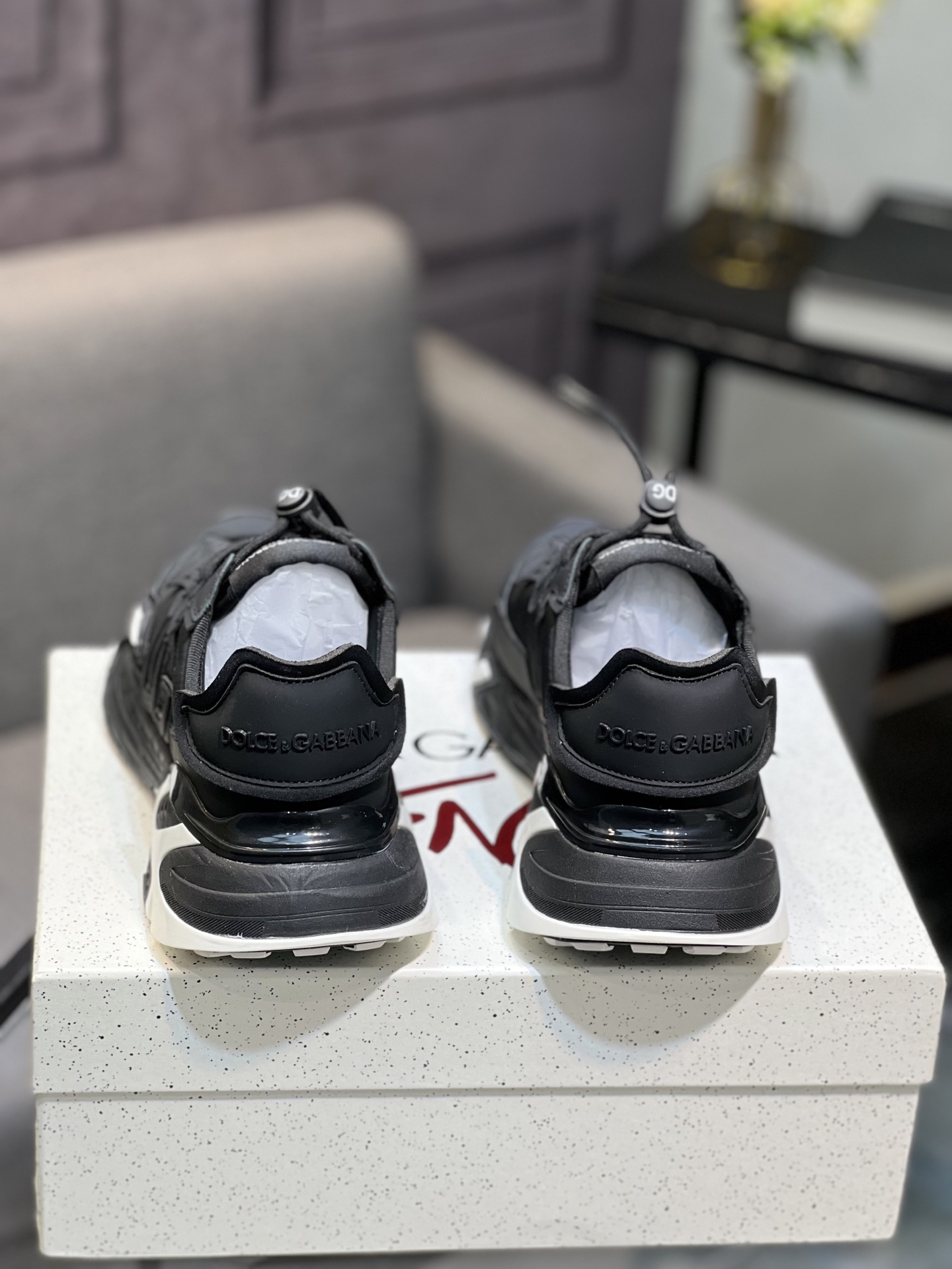 olce & Gabbana shoe